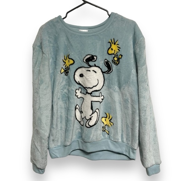 Peanuts Sweaters - Peanuts Snoopy light blue fuzzy fleece crew neck